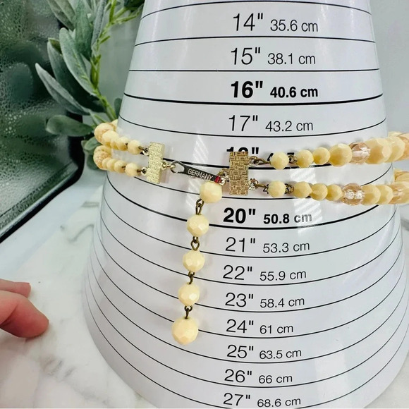 Vintage Beaded Necklace Signed Germany Double Strand Faceted Peach Cream… - Picture 8 of 9